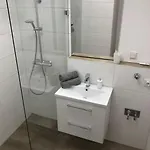 דירה Cozy Near Maschsee, Balcony, Gardenview